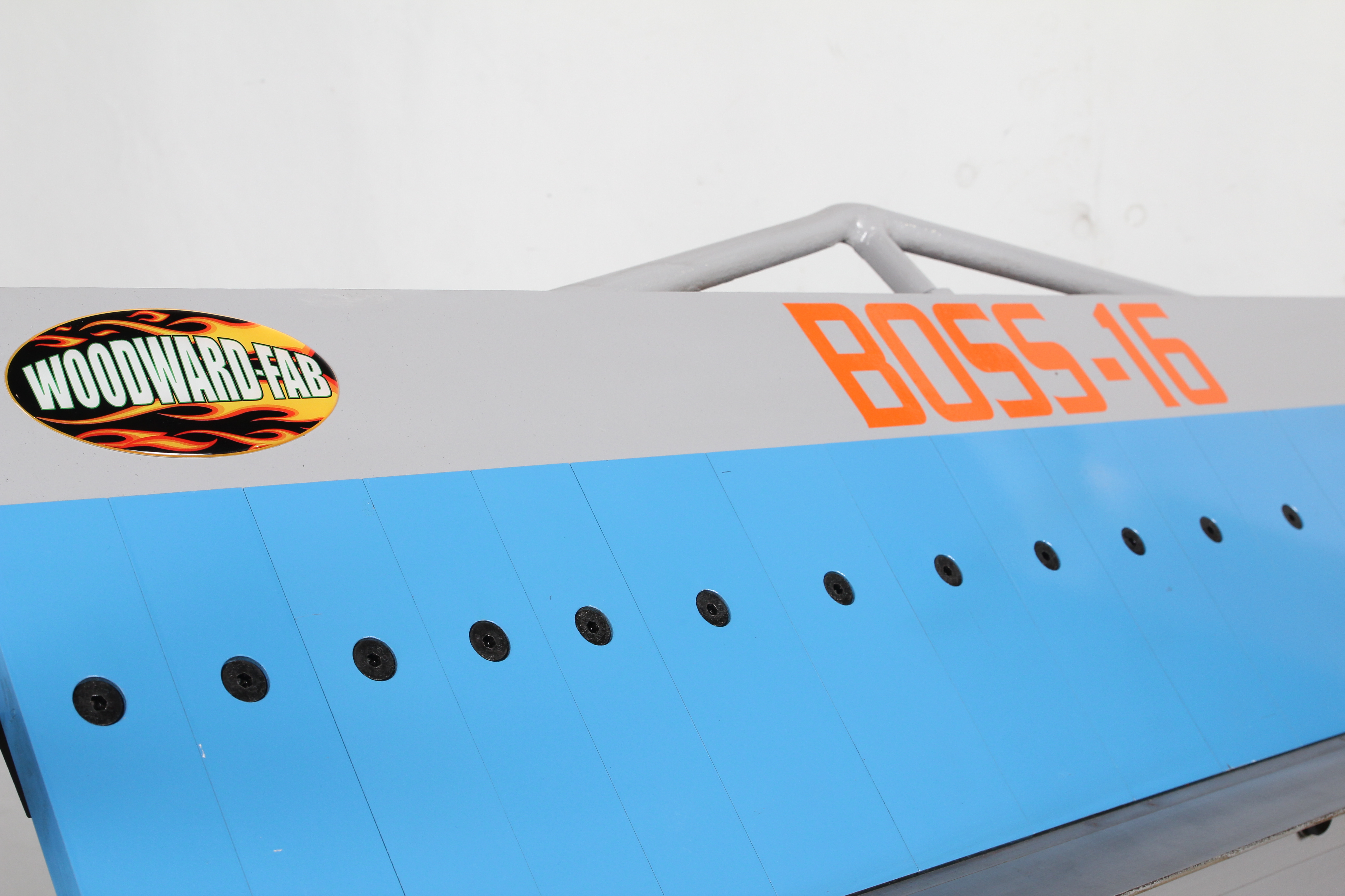 BOSS 16 Gauge Box and Pan Brake